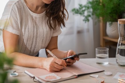 Zo winnen drukke vrouwen hun week terug met AI